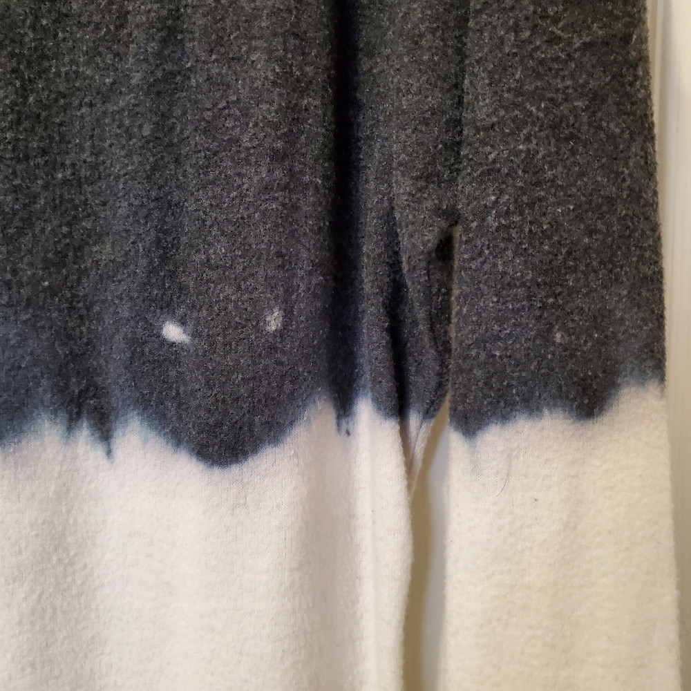Go Couture Sweater- Grey/White (Size S) - Picture 11 of 14